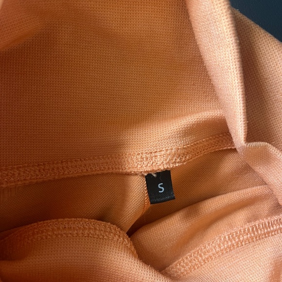 Alphalete Leggings Bundle Size Small Orange, Black, Grey - Picture 4 of 15